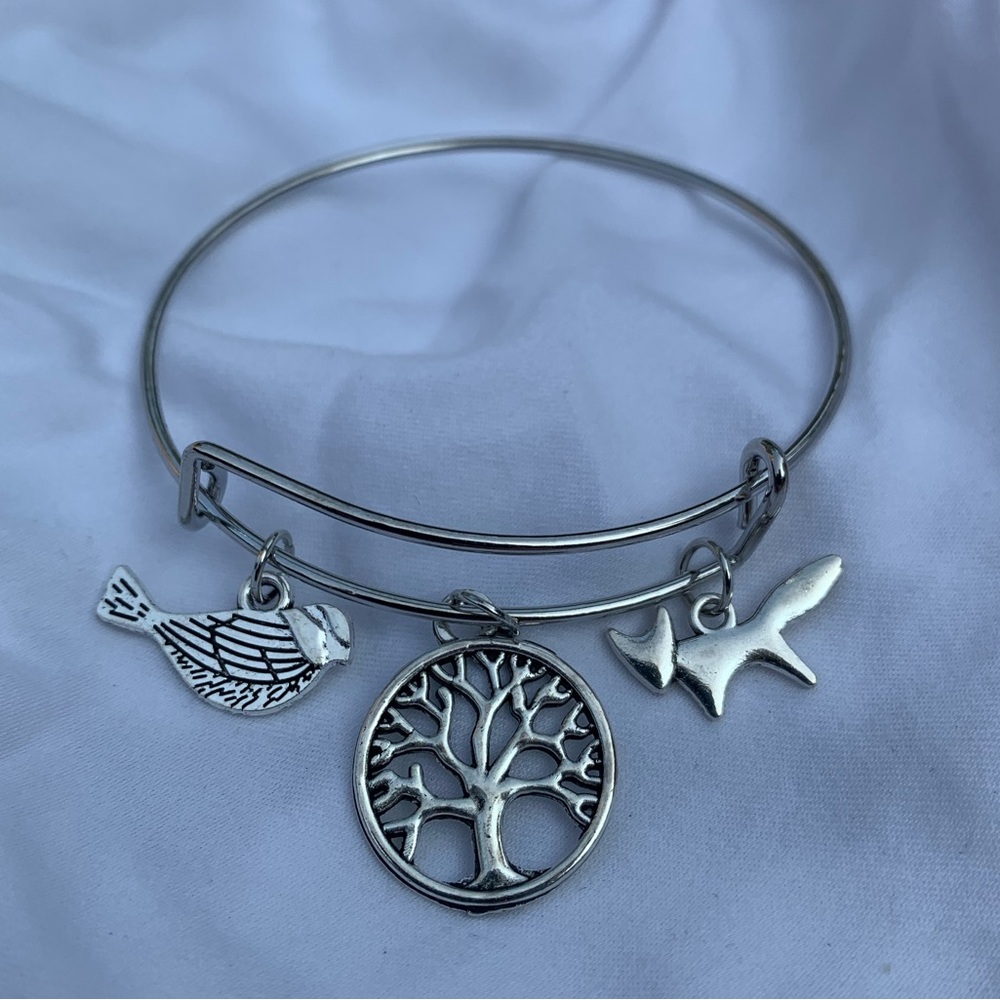Brand New! Handmade! Adjustable Charm Bangle Bracelet! - Picture 5 of 5